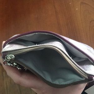 Coach Bags - ✨NEW✨ Coach Wristlet - Front Pocket - Khaki/Berry Coach Bags - ✨NEW✨ Coach Wristlet - Front Pocket - Khaki/Berry